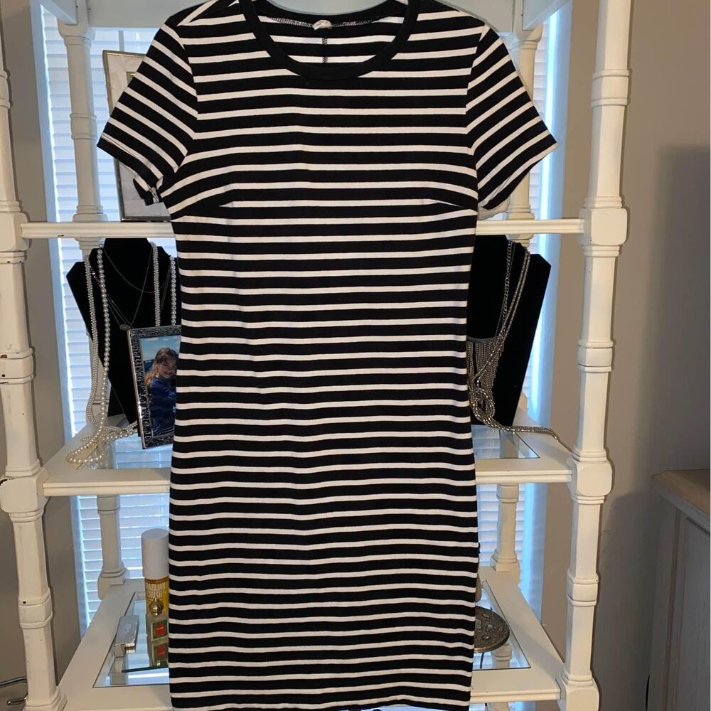 Women’s Old Navy Striped Cotton Dress Size XS